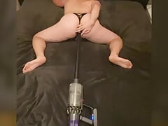 Huge bubble butt anal vacuum cleaner masturbation